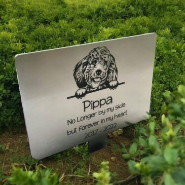 pet-burial-plaque