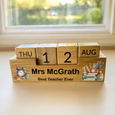 personalised teacher gift, desk calendar